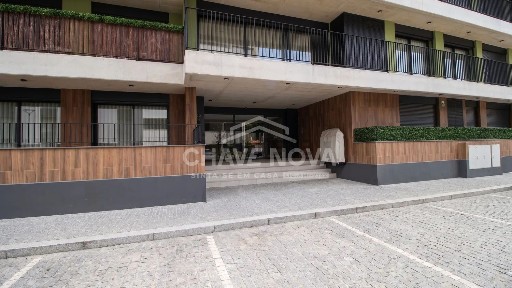 Santa Marinha, Candal - Regadas, Alameda António Gonçalves de Castro, 84