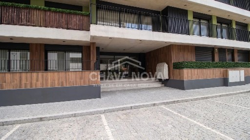 Apartamento T2 à venda na Alameda António Gonçalves de Castro, 84