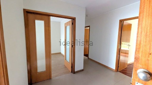 Apartamento T3 à venda na Praceta das Areias s/n