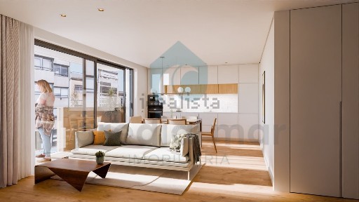 Apartamento T1 à venda na Avenida de Fernão de Magalhães, 1202