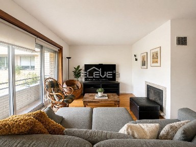 Apartamento T3 à venda na Serralves