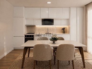 Apartamento T3 à venda na Rua Tapadinha