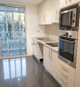Apartamento T2 à venda na Amial