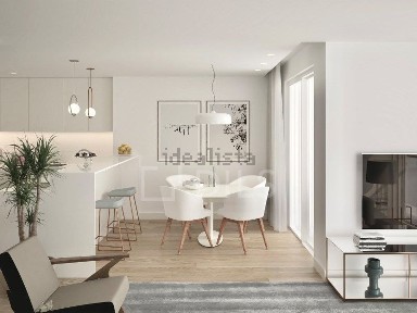 Apartamento T0 à venda na Avenida Manuel Pinto de Azevedo