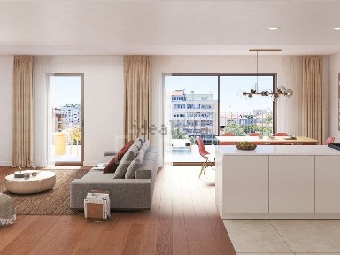 Apartamento T3 à venda na Alameda das Antas, 217