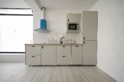 Apartamento T0 à venda na Rua do Visconde de Setúbal
