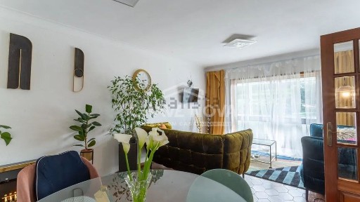 Apartamento T2 à venda na Rua Manuel Ribeiro Almeida, 380