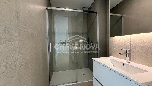 São Mamede de Infesta, Centro de São Mamede de Infesta - Laranjeiras, Rua Henrique Bravo, 2560