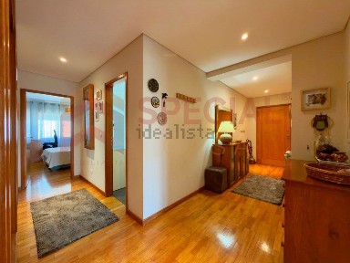 Apartamento T2 à venda em Avintes
