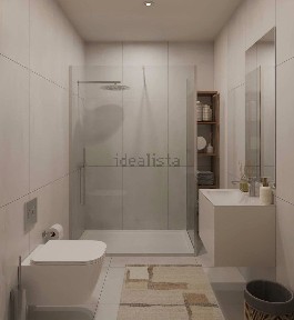 Apartamento T2 à venda na Rua Coronel Almeida Valente, 357
