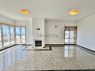 Penthouse à venda na Rua Nova Lisboa