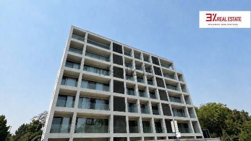 Apartamento T2 à venda na Rua de Costa Cabral s/n