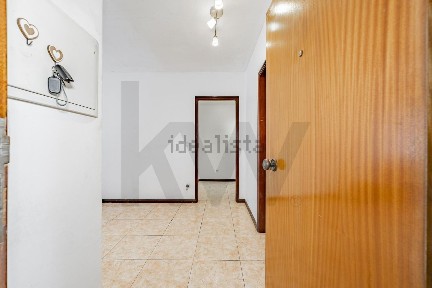 Apartamento T2 à venda na Matriz - Mariadeira - Nova Sintra