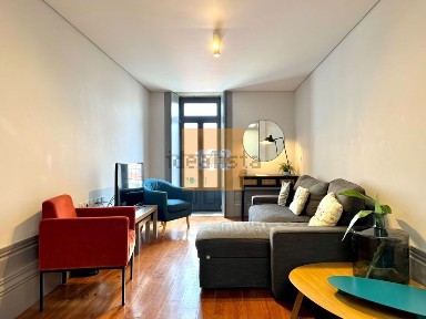 Penthouse à venda na Rua de Álvares Cabral