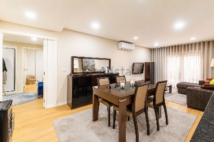 Apartamento T2 à venda na Rua da Passagem, 448