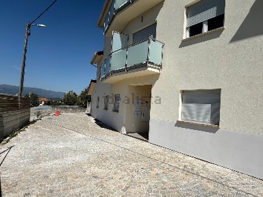 Arrendamento de apartamento T2 em Oliveira de Frades