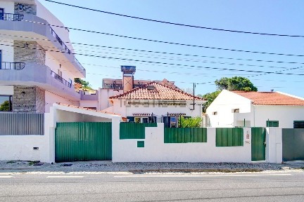 Moradia independente à venda em N10-1