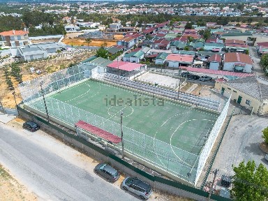 Moradia independente à venda na Fernão Ferro