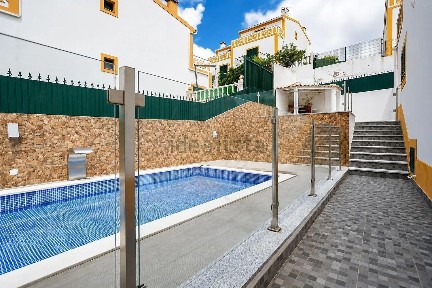 Castelo (Sesimbra), Cotovia - Quintinha - Venda Nova, Rua Camilo Castelo Branco, 105