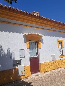 Moradia em banda à venda em Sines