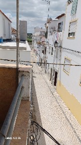 Moradia geminada à venda na Rua Maria Cunha