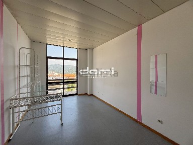 Espaço comercial à venda em São Pedro do Sul - Várzea - Baiões