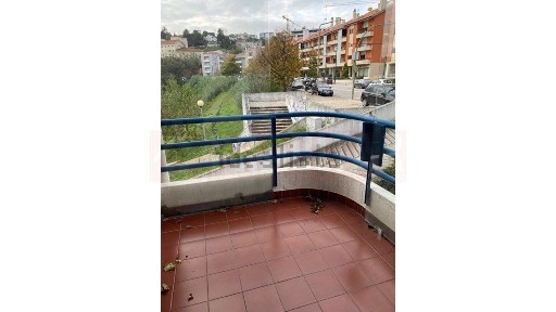 Arrendamento de apartamento T1 na Penedo da Saudade