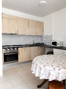 Arrendamento de apartamento T0 na Rua Nicolau Chanterenne