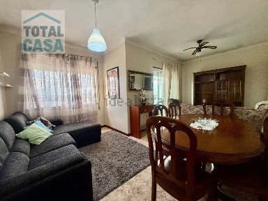 Arrendamento de apartamento T3 na Rua do Comércio