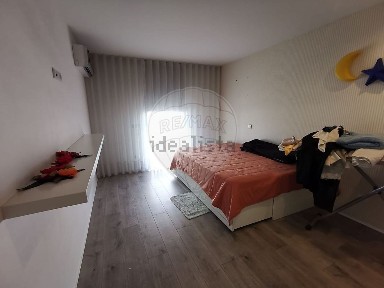 Arrendamento de apartamento T3 na Rua do Pq. Norte, 30