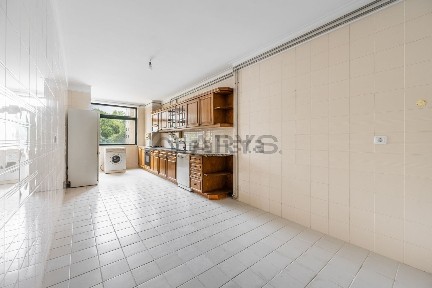 Arrendamento de apartamento T2 em São Victor