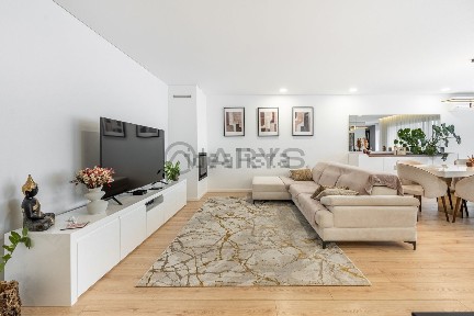 Arrendamento de apartamento T3 em Nogueiró e Tenões