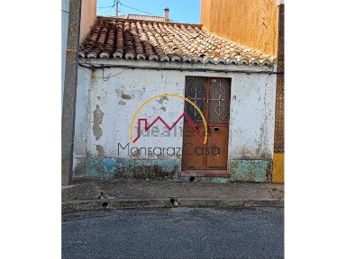 Moradia independente à venda em Rosário