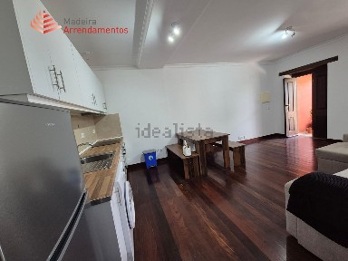 Arrendamento de apartamento T1 em Santo António