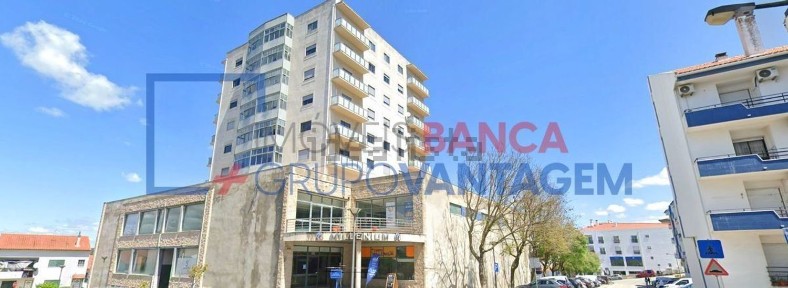 Espaço comercial à venda em São Vicente - São João - Alferrarede