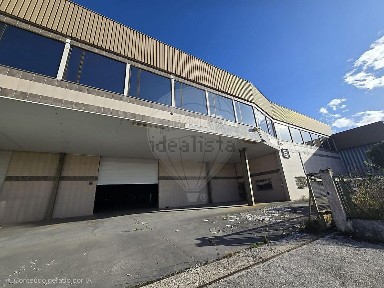 Armazém à venda em Nossa Senhora Misericórdias