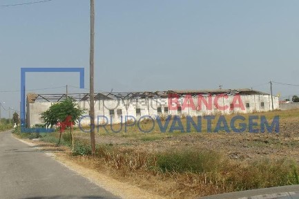 Armazém à venda em Marinhais
