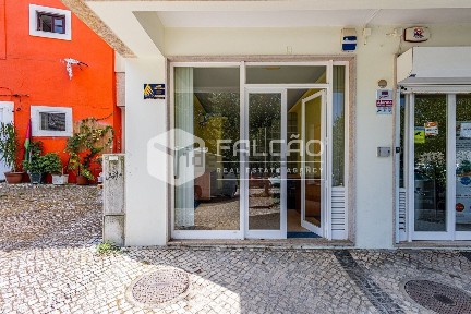 Espaço comercial à venda em Cidade de Santarém