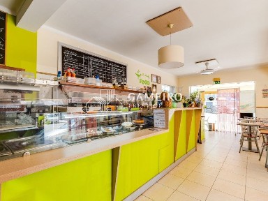 Cafetaria à venda na Avenida Beato Nuno