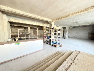 Espaço comercial à venda em Santa Maria Oliveira