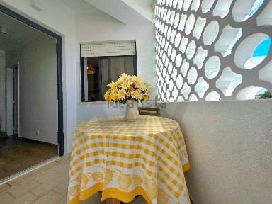 Arrendamento de apartamento T2 na Rua João Emílio da Silva s/n