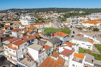 Apartamento T2 à venda na Rua Castelo