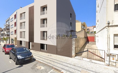 Apartamento T1 à venda na Rua Afonso de Albuquerque