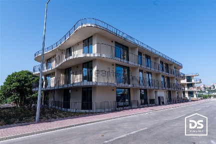 Apartamento T1 à venda na Estrada Almegue, 1