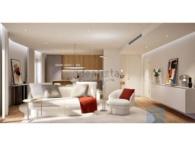 Apartamento T2 à venda na Avenida da Guarda Inglesa, 55 a