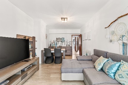 Arrendamento de apartamento T3 na Praceta Irene Lisboa