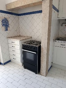 Arrendamento de apartamento T3 na Rua Pascoal de Melo