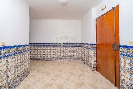 Arrendamento de apartamento T2 na Rua Actor Augusto Rosa
