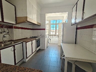 Areeiro, Centro, Avenida Padre Manuel da Nóbrega, 14