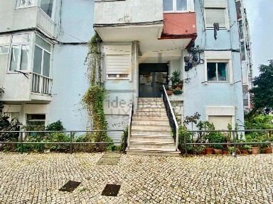 Arrendamento de apartamento T1 em Paço de Arcos